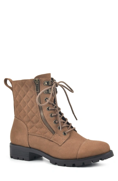 White Mountain Dashing Quilted Boot In Cognac//distressed/waxy/fabric