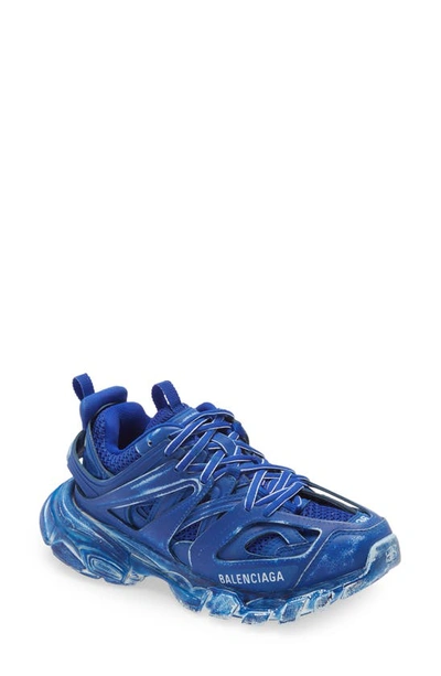 Balenciaga Women's Track 2 Clear Sole Low Top Sneakers In Faded Blue