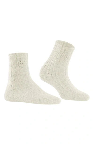 Falke Wool Blend Lounge Socks In Off White