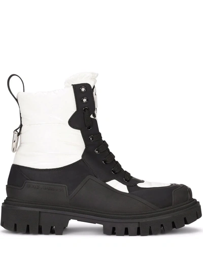 Dolce & Gabbana Chunky Sole Ankle Boots In Nero