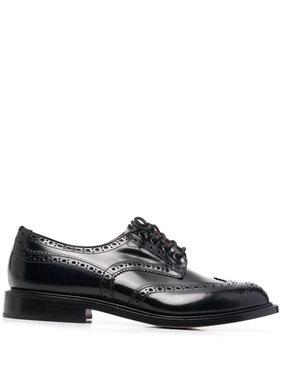 Tricker's Bourton Classic Brogues In Black