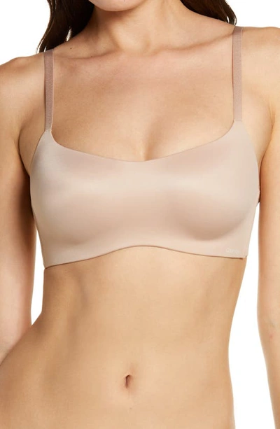 Calvin Klein Liquid Touch Bralette In Honey Almond