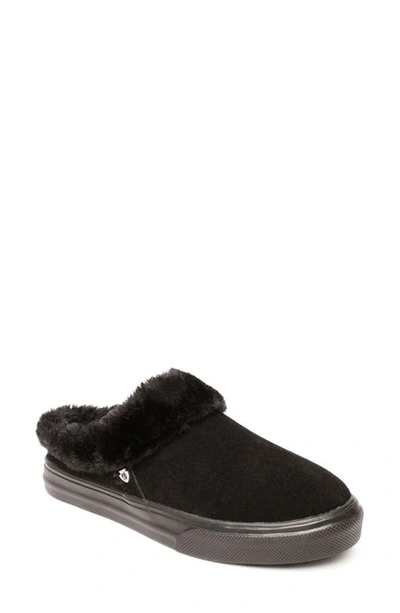 Minnetonka Windy Faux Fur Sneaker In Black