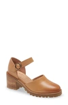 Seychelles Lock And Key Pump In Tan
