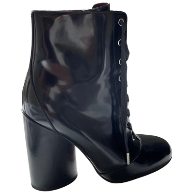 Pre-owned Marc Jacobs Patent Leather Ankle Boots In Black