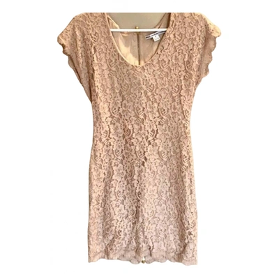 Pre-owned Diane Von Furstenberg Lace Mid-length Dress In Pink