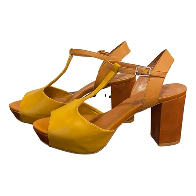 Pre-owned Bruno Premi Leather Sandal In Yellow