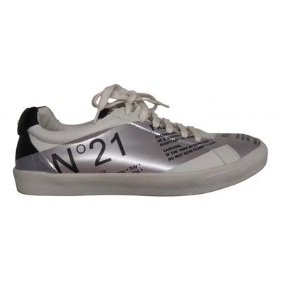 Pre-owned N°21 Leather Low Trainers In White