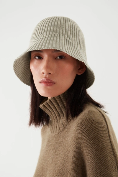 COS Ribbed Knit Bucket Hat in Taupe COS Ribbed-Knit Bucket Hat | endource main image 3