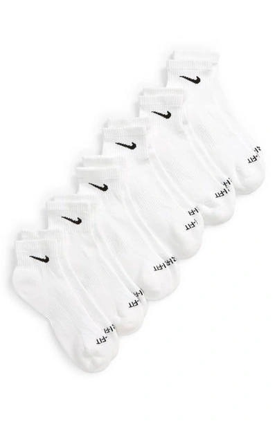 Nike Everyday Plus Cushioned Ankle Socks 6 Pack In White
