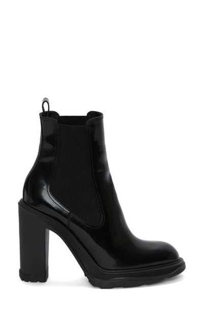 Alexander Mcqueen Tread Slick Chelsea Boot In Black/ Black