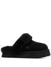 Ugg Disquette Sheepskin Platform Slippers In Schwarz