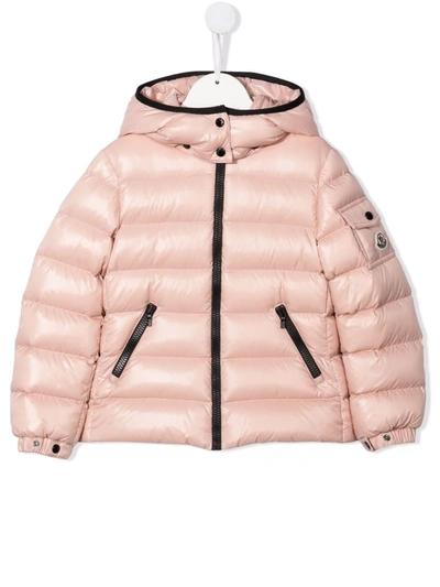 Moncler Contrasting Trim Padded Jacket In 粉色