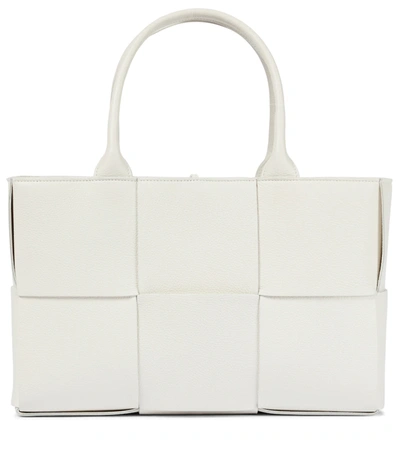 Bottega Veneta Arco Small Leather Tote Bag In White