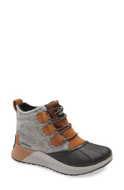 Sorel Out N About Iii Waterproof Classic Boot In Camel Brown & Black