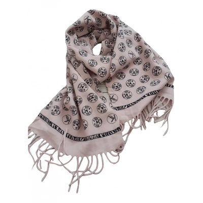 Pre-owned Krizia Wool Scarf In Pink