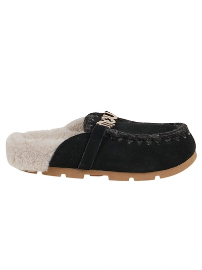 Mou Logo-plaque Shearling Slippers In Nero