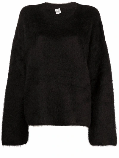 Totême Round Neck Textured Jumper In Schwarz