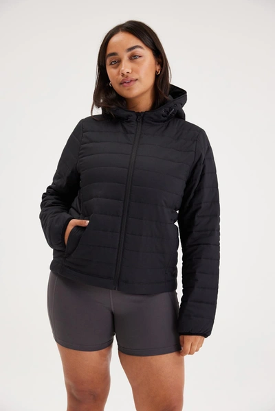 Girlfriend Collective Black Hooded Packable Puffer In Multicolor