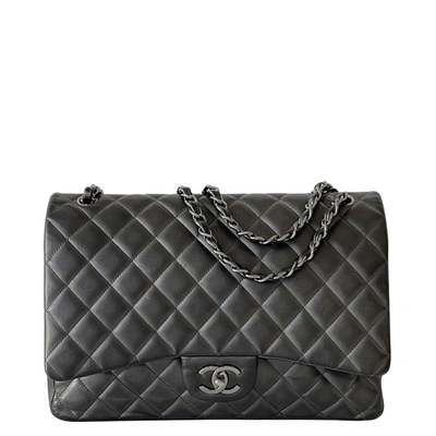 Pre-owned Chanel Grey Leather Classic Double Maxi Flap Bag