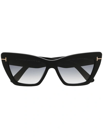 Tom Ford Cat-eye Frame Sunglasses In Schwarz