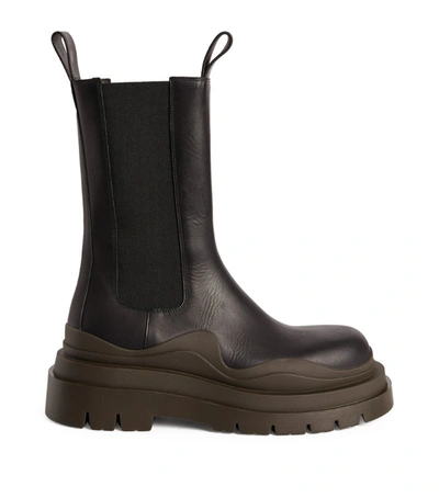 Bottega Veneta Tire Leather Chelsea Boots In Brown