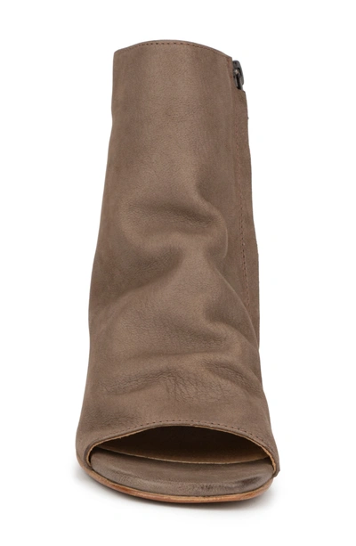 Vintage Foundry Sabrina Leather Block Heel Bootie In Taupe