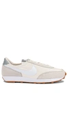 Nike Off-white & Grey Daybreak Sneakers In Summit White & Pale Ivory