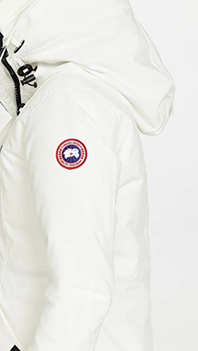 Canada Goose Rossclair羽绒派克大衣 In White