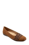 Trotters Samantha Flat In Chestnut Leather