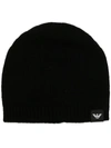 EMPORIO ARMANI LOGO-PATCH KNITTED BEANIE
