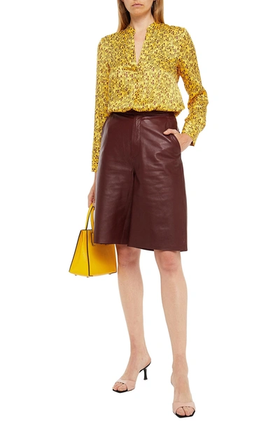 Alice And Olivia Amos Floral-print Burnout Satin Tunic In Marigold