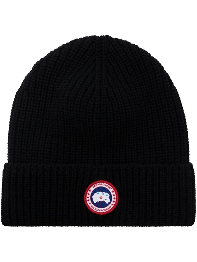 Canada Goose Arctic Disc Ribbed-knit Beanie In Black