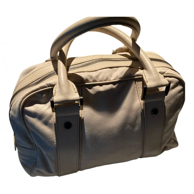 Pre-owned Larusmiani Silk Handbag In Ecru