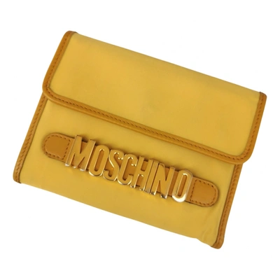 Pre-owned Moschino Cloth Wallet In Yellow
