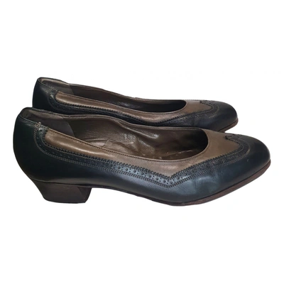 Pre-owned Bally Leather Flats In Green