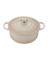 Le Creuset Signature Round 7.25-quart Dutch Oven