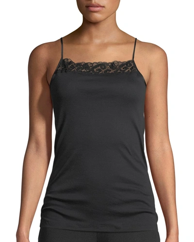 Hanro Moments Lace-trimmed Camisole In Black