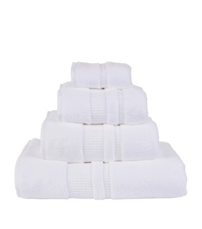 Hamam Pera Bath Towel (70cm X 140cm) In White