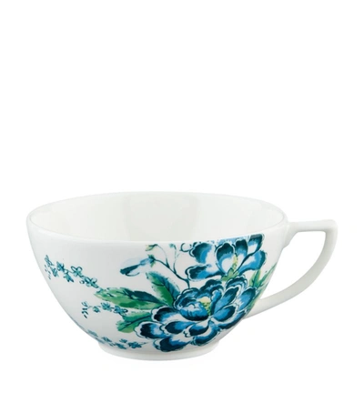 Wedgwood Chinoiserie Teacup In White