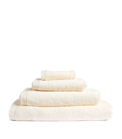 Missoni Essentiel Bath Towel (70cm X 140cm) In Ivory