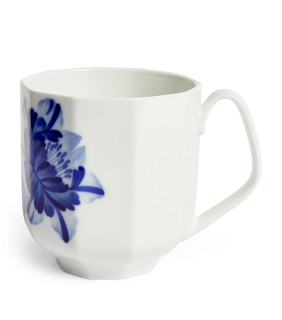 Royal Copenhagen Blomst Mug Camellia 33cl In Blue
