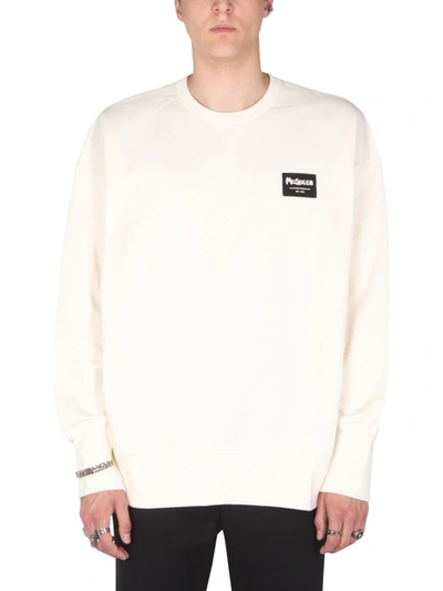 Alexander Mcqueen Logo-patch Oversized Sweatshirt In White