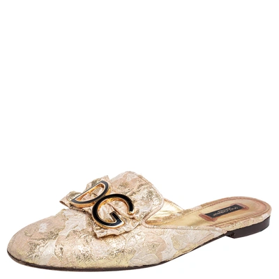Pre-owned Dolce & Gabbana Gold Brocade Fabric Dg Logo Flat Mule Sandals Size 40.5