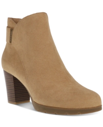 Anne Klein Rina Booties In Dk Natural