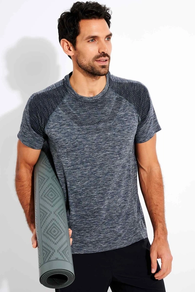 Alo Yoga Amplify Seamless Short Sleeve Tee In Navy