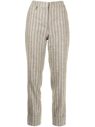 Lorena Antoniazzi Stripe-print Cropped Trousers In Grey