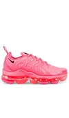 Nike Air Vapormax Plus Sneakers In Sunset Pulse  Black  & Ghost Green