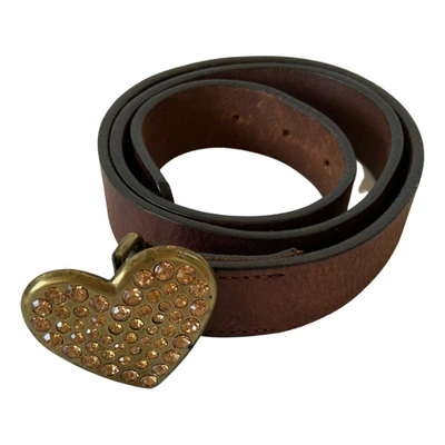 Pre-owned Moschino Leather Belt In Brown