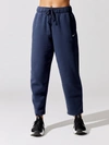 NIKE ESSENTAL COLLECTION FLEECE MID-RISE CURVE PANT